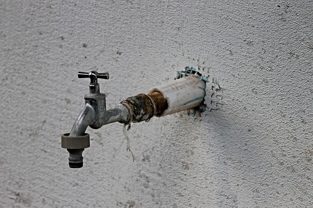 faucet-2750106_640